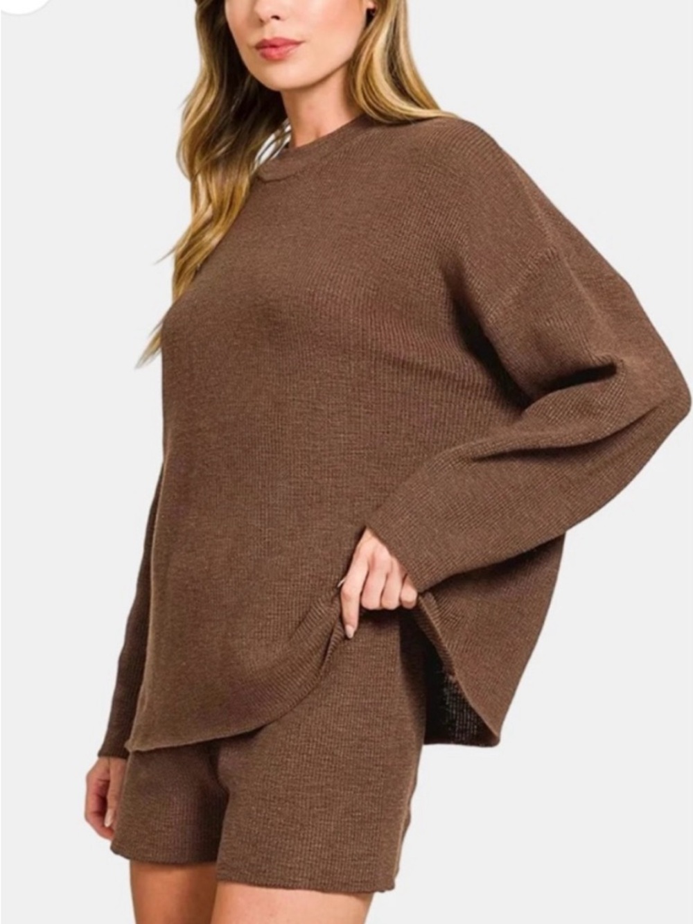 Cozy Ribbed Crewneck Sweater in Brown - Picture 2 of 3